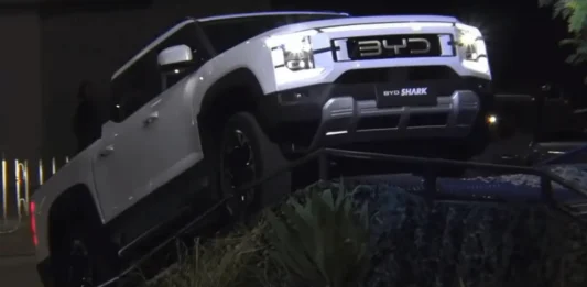 2024 BYD Shark a powerful Chinese hybrid pickup truck that is creating buzz The 2024 BYD Shark