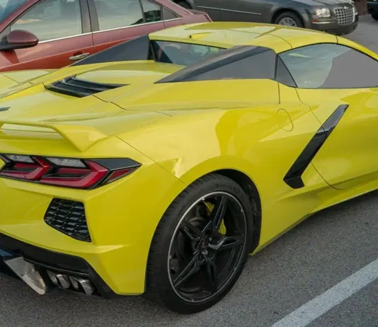 The 2024 Chevrolet Corvette Stingray: The Ultimate Mid-Engine Sports the 2024 Chevrolet Corvette Stingray