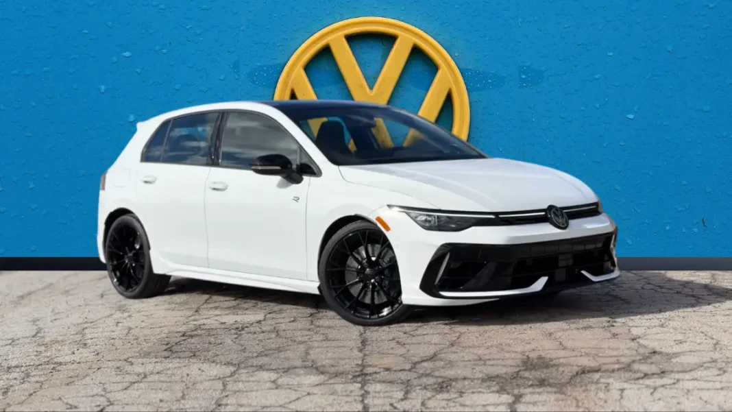  2025 Volkswagen Golf R 