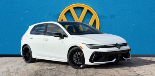 New 2025 VW Golf R: Specs, Features & Updates 2025 Volkswagen Golf R