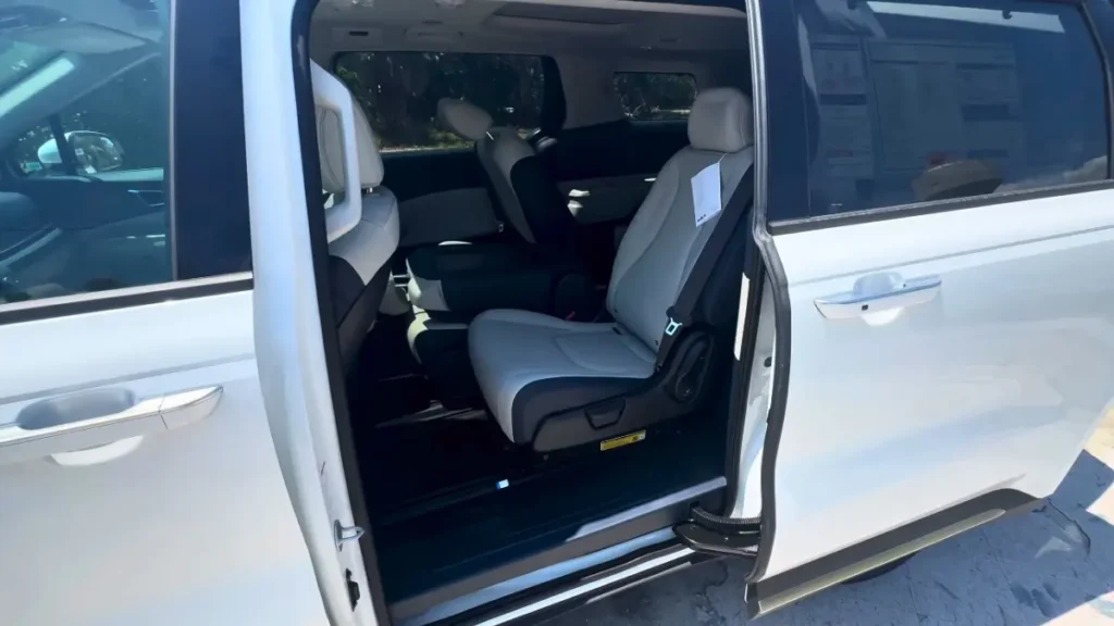 2025 Carnival Interior and comfort