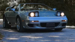 Lotus Esprit V8 photos