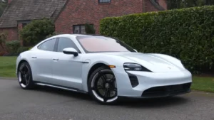 Porsche Taycan 4S