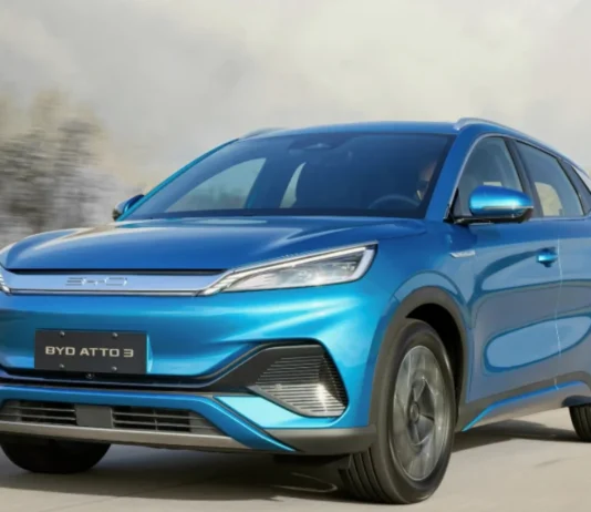 Tested: 2026 BYD Atto 3 Real Range in Hot Weather Conditions BYD Atto 3 driving in hot desert climate