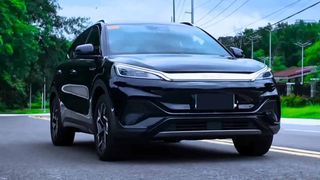 byd atto 3 electric suv exterior