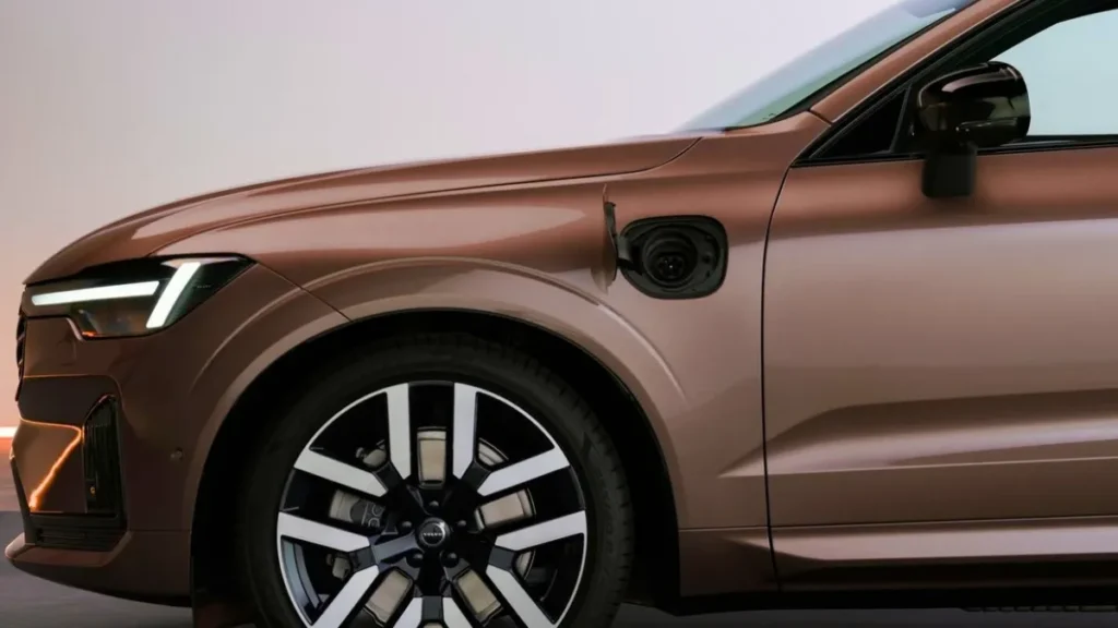 2026 Volvo XC60 Electric Range and Charging