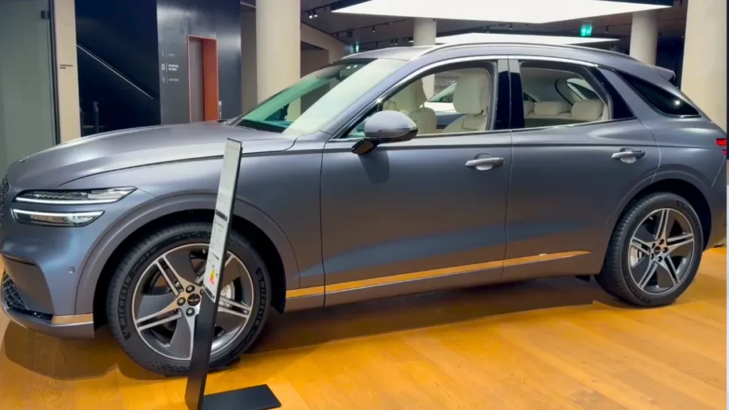 2026 Electrified GV70
